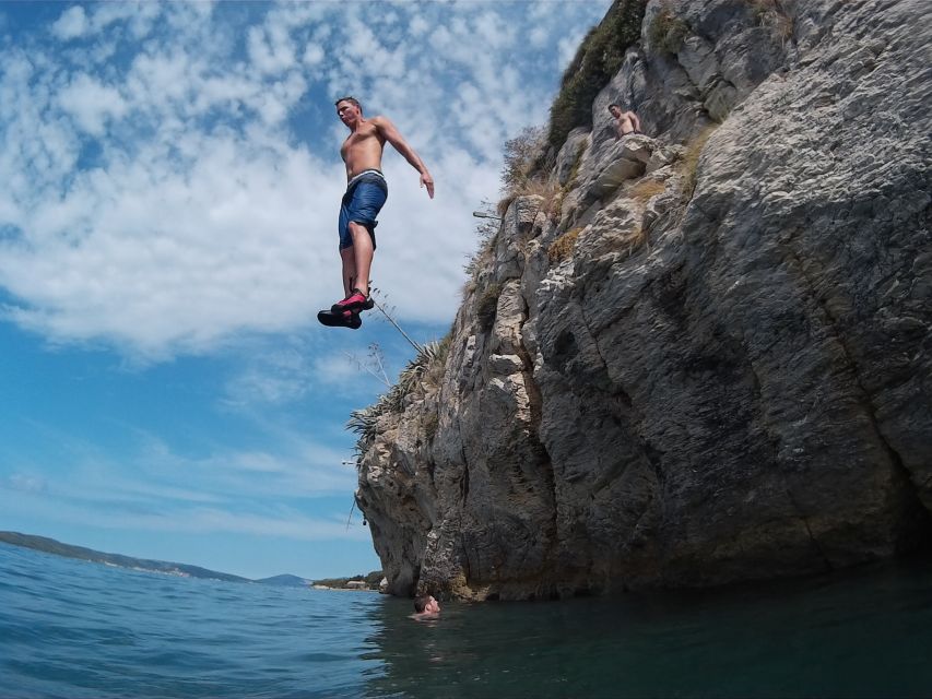 Split: Cliff Jumping & Deep Water Solo Tour - The jump is part of the climb