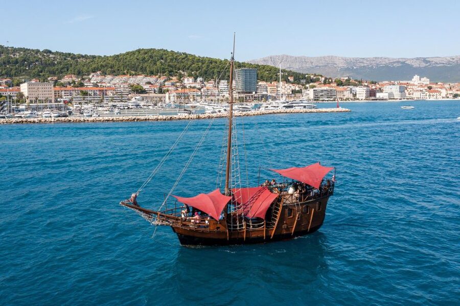 Split: Cruise on Columbo's Pirate Ship "Santa Maria" - Setting sail from Split on the Santa Maria