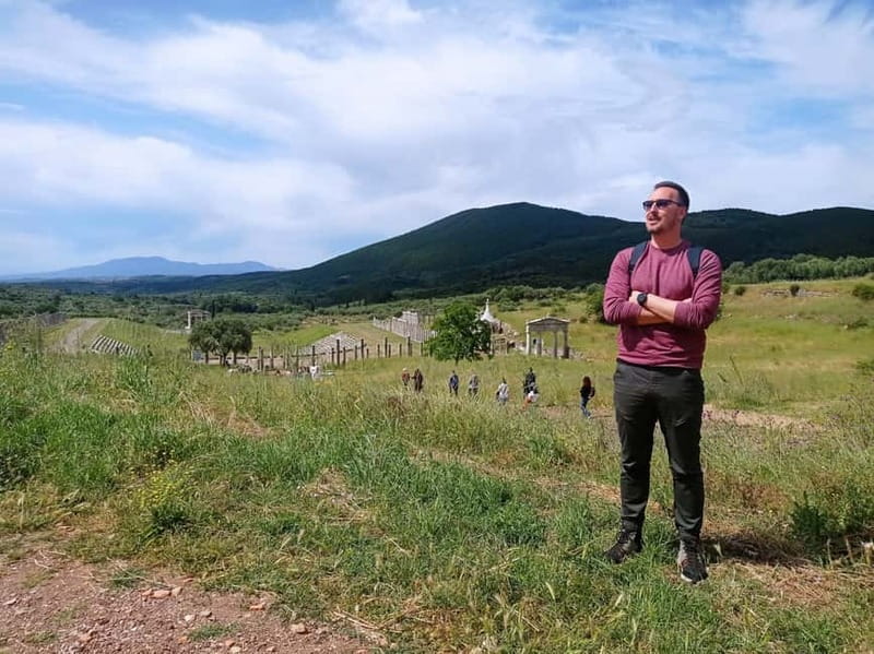 Split: Cultural Walking Tour with Anthropologist Guide - What the controversial approach adds