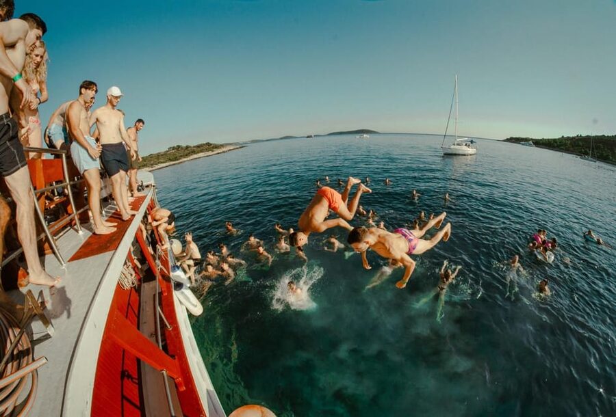 Split: Floating Festival Boat Party with Electronic Music - One hour in the Blue Lagoon