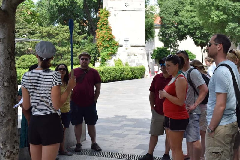 Split: Food Tasting Walking Tour - Chocolate and rafiol for the sweet finish