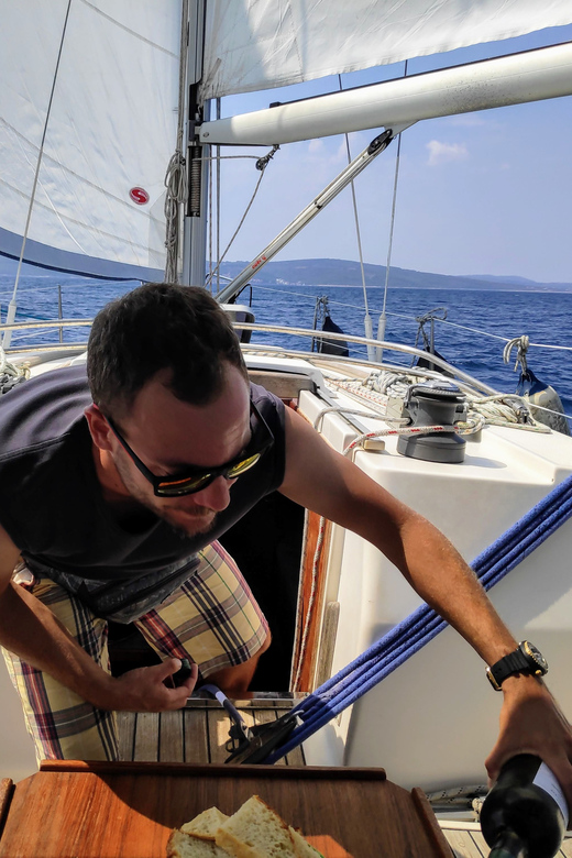 Split: Full Day Sailing Tour to Šolta Island and Brač Island - A quiet boat day instead of a crowded island cruise