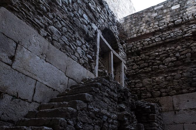 Split: Game of Thrones Small group Tour with Diocletian's Cellar - Guide quality shapes the experience