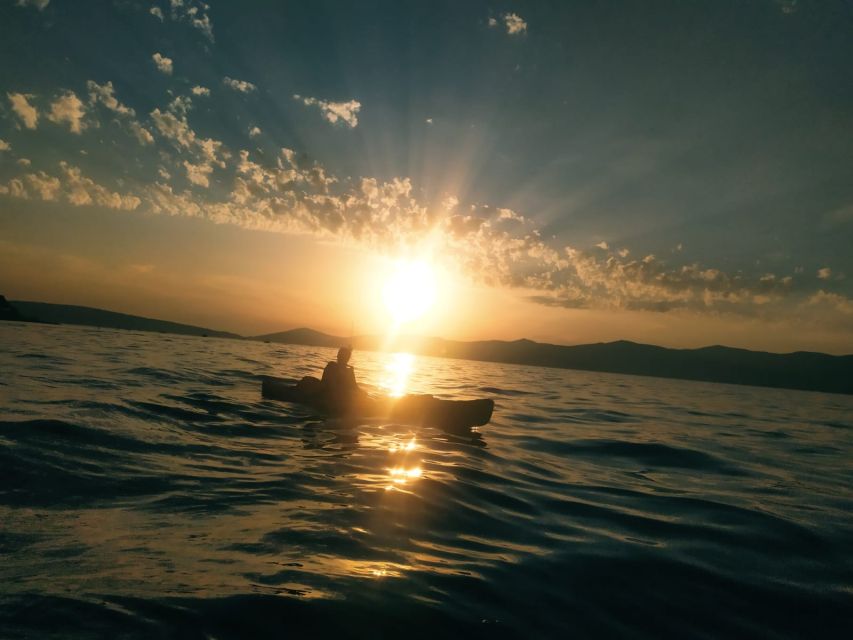 Split: Guided Sunset Sea Kayaking & Snorkeling Tour - Who will enjoy this Split kayak trip