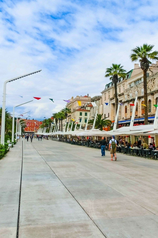 Split: Guided Walking Tour in English - Starting at Obala Hrvatskog narodnog preporoda 21