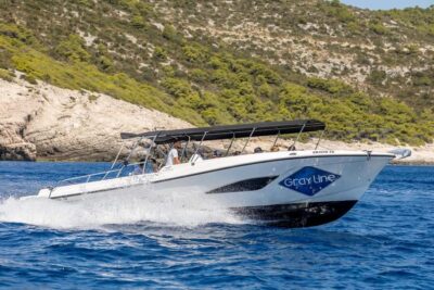 Split: Half-Day Blue Lagoon, Shipwreck, and Trogir Boat Tour
