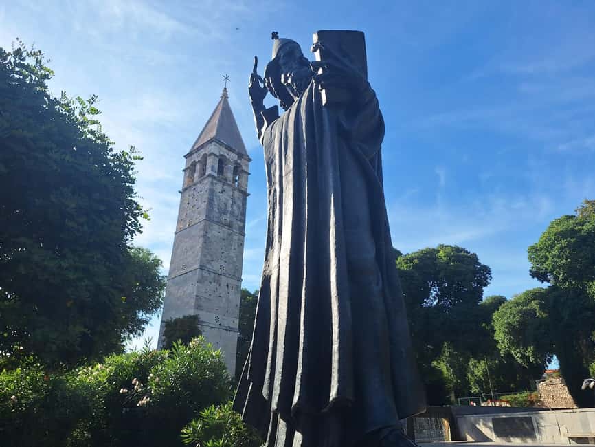 Split: History Walking Tour of the Old Town - The Vestibule and the palace’s clever layout