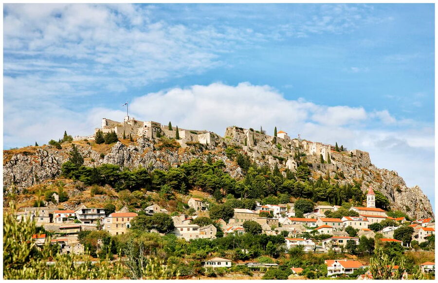 Split: Klis Fortress GOT and Olive Museum Entry Tickets - The museum, gardens, and traditional products