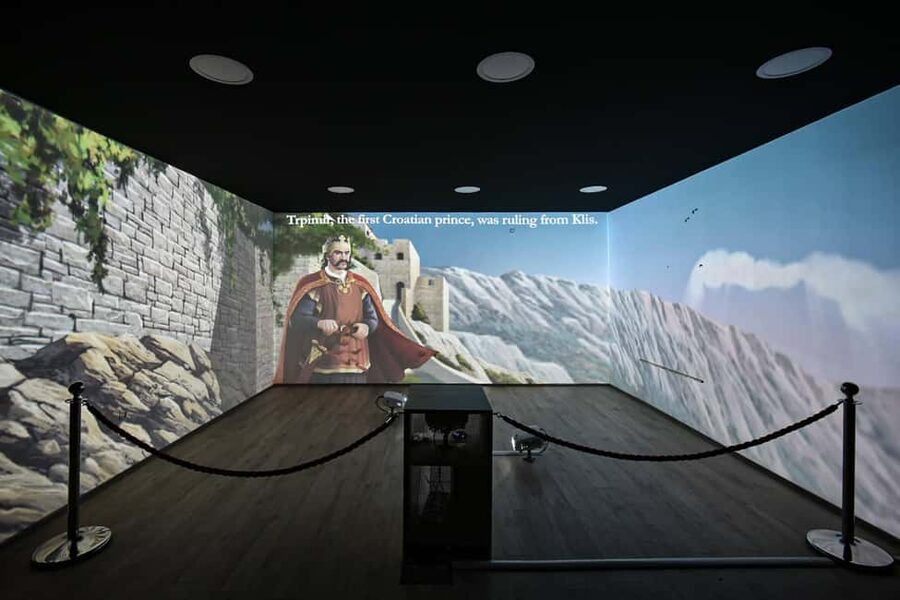Split: Klis Fortress GOT and Olive Museum Entry Tickets - Exploring the fortress and its military position