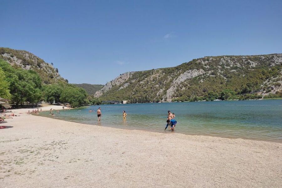 Split: Krka National Park Full-Day Tour with Wine Tasting - Time in Skradin, including a possible swim