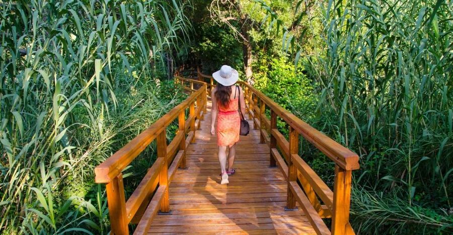 Split: Krka Waterfalls Trip with Boat Cruise and Swimming - Two Hours in Primošten for Swimming or Wandering