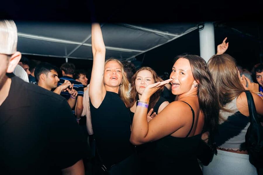 Split: Night Boat Party with Free Shots, Dj and After Party - Key points to know before booking