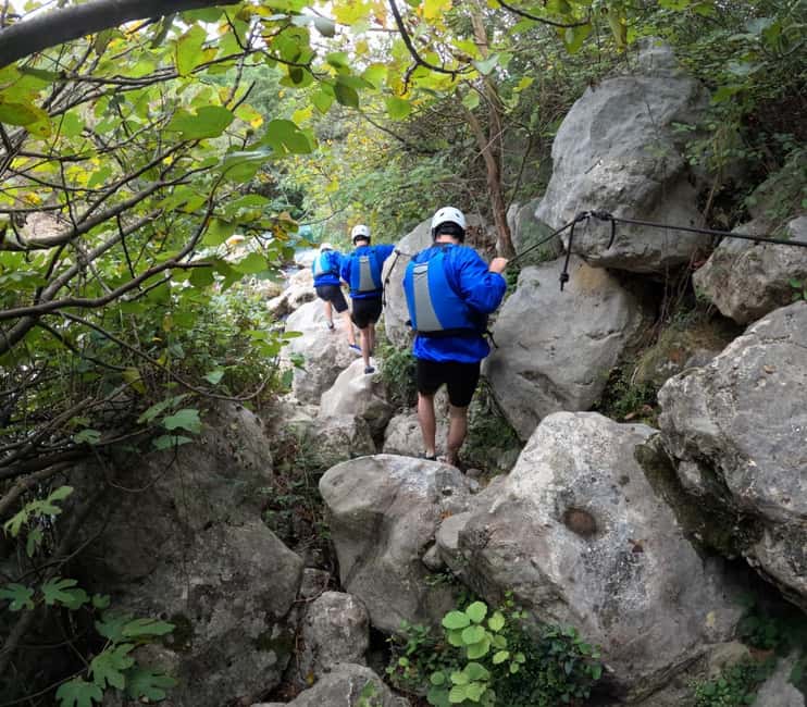 Split/Omiš: Rafting, Cliff Jumping, and Cave Tour - Practical preparation for the Cetina