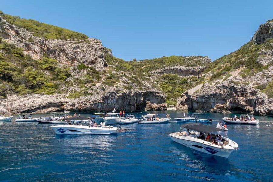 Split or Trogir: Blue Cave, Vis, and Hvar Speedboat Day Trip - Guides can make a big difference
