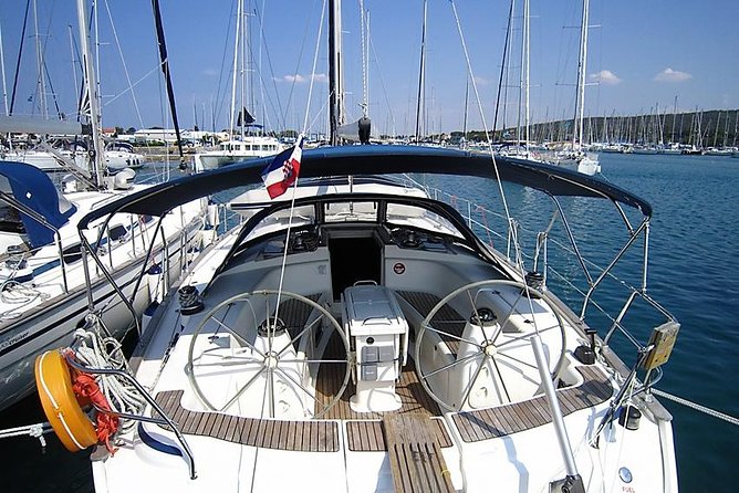 Split: PRIVATE Full-Day Sail Yacht Cruise - Per group (up to 12)! - Milna gives you two hours to set your own pace