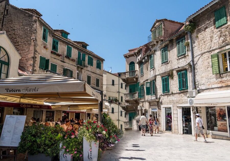 Split: Private Roman History & Market Tour - Roman, Medieval, and Modern Split in One Block