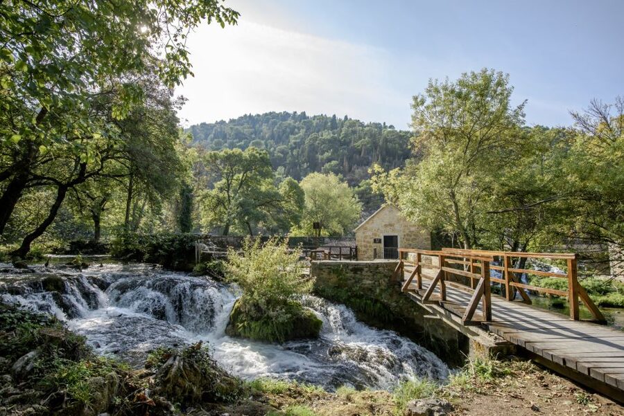 Split: Private Transfer to Krka with Driver & Optional Guide - Key points at a glance