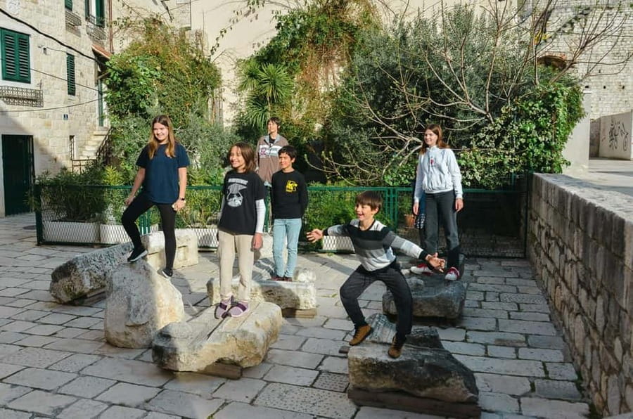 Split: Private Walking Tour for Families with kids (5-17y) - FAQ