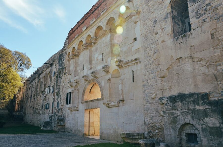 Split: Private Walking Tour for Families with kids (5-17y) - A Roman palace with a surprising cathedral story