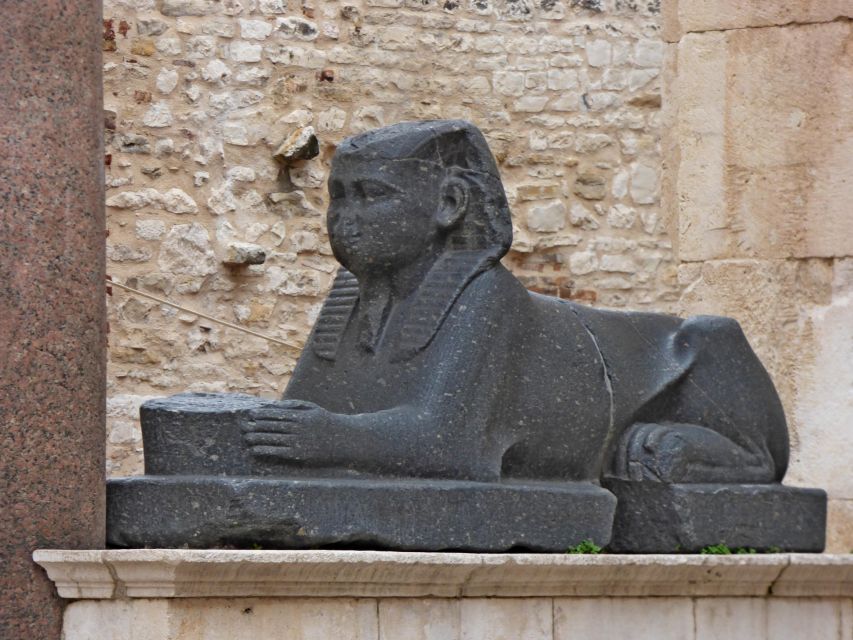 Split: Private Walking Tour in the Historical Town Center - Peristil Shows the Palace at Its Grandest