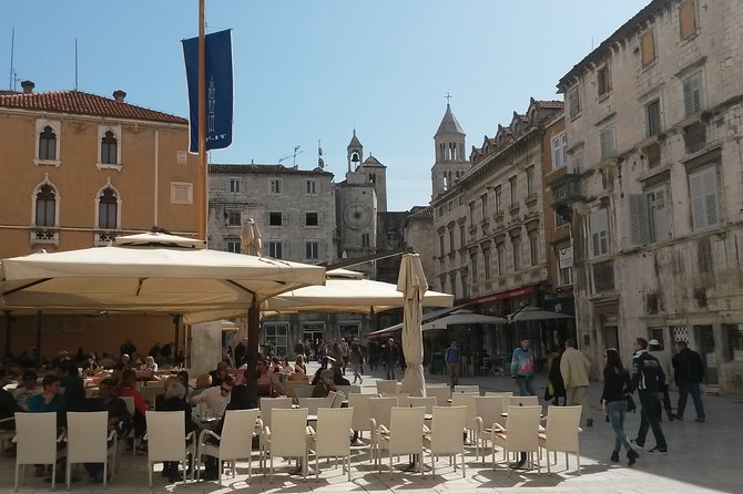 SPLIT-PRIVATE Walking Tour of Diocletian's Palace & Old Town - Why Diocletian’s Palace feels different from a normal Roman ruin