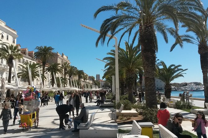 SPLIT-PRIVATE Walking Tour of Diocletian's Palace & Old Town - Saint Domnius, Jupiter’s Temple, and the old city clock