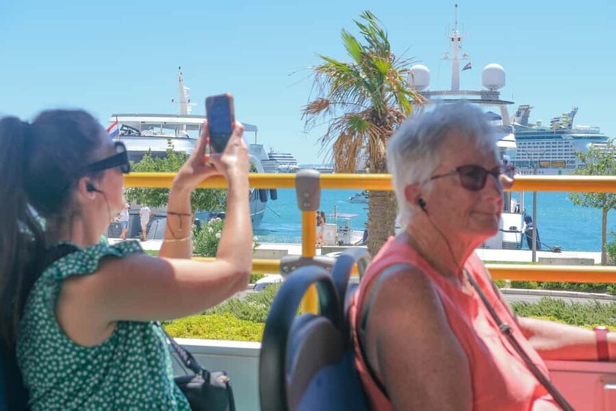 Split: Red Line Panoramic Tour with Sightseeing Bus - Bačvice Beach and the sports side of Split