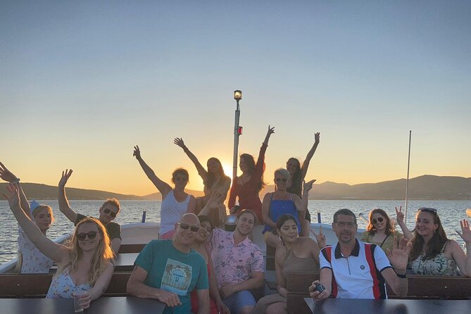 Split Riviera Panoramic Sunset Cruise with Summer Vibes on Boat - Seeing Diocletian’s Palace from the water