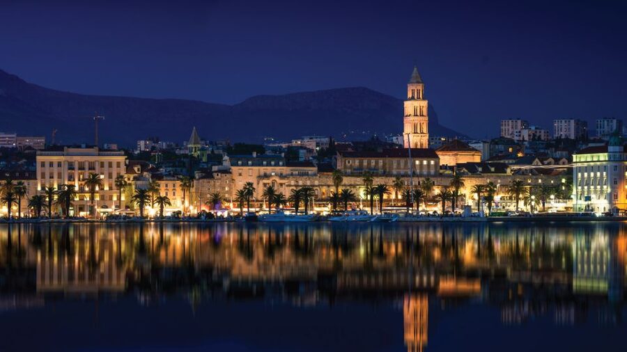 Split: Riviera Sunset Cruise & Swim with Summer Vibes - Friendly hosts and useful photo help