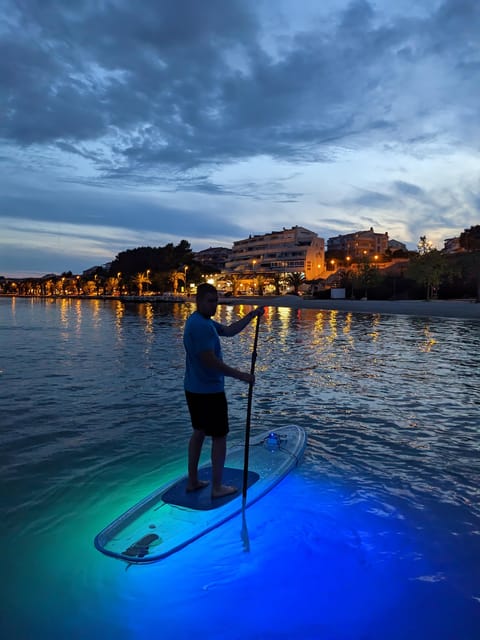 Split: Transparent SUP night Glow tour - What the 5-kilometer distance feels like