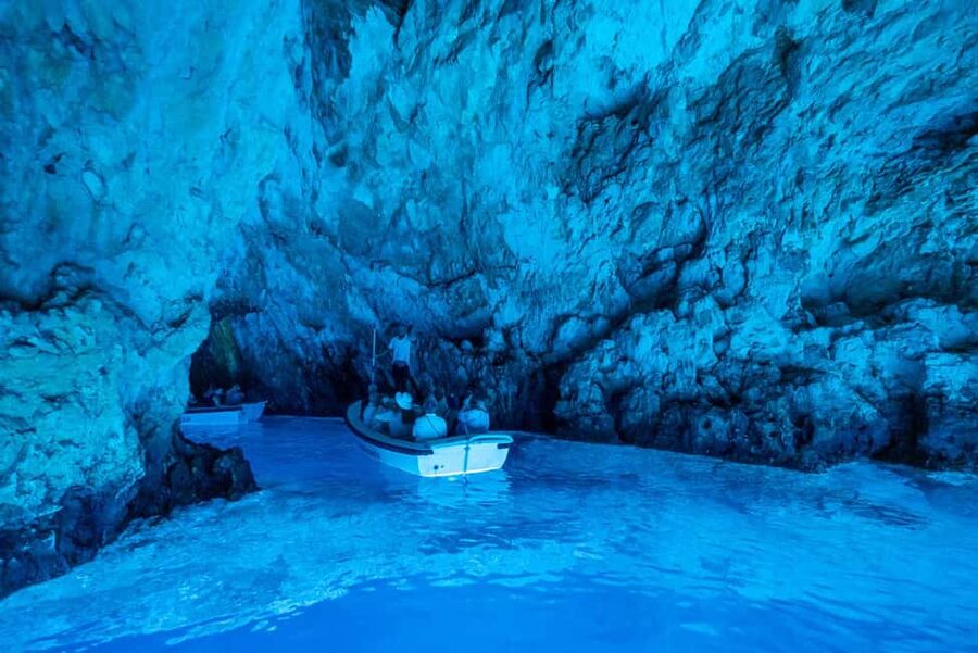 Split/Trogir: Blue Cave, Mamma Mia, Hvar and 5 Island Tour - A quick look at the Pakleni Islands