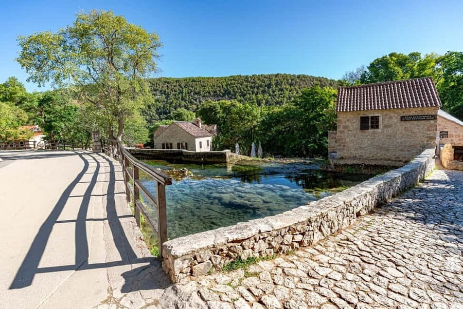 Split & Trogir: Krka Waterfalls & Swimming in Primošten - Walking the wooden paths at Krka National Park