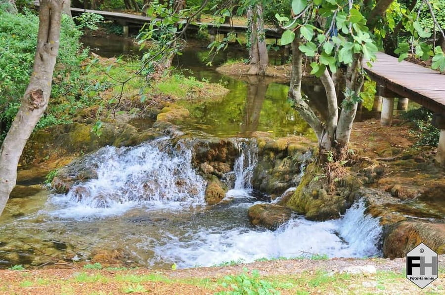 Split & Trogir: Krka Waterfalls & Swimming in Primošten - Guides, group size, and the feel of the day