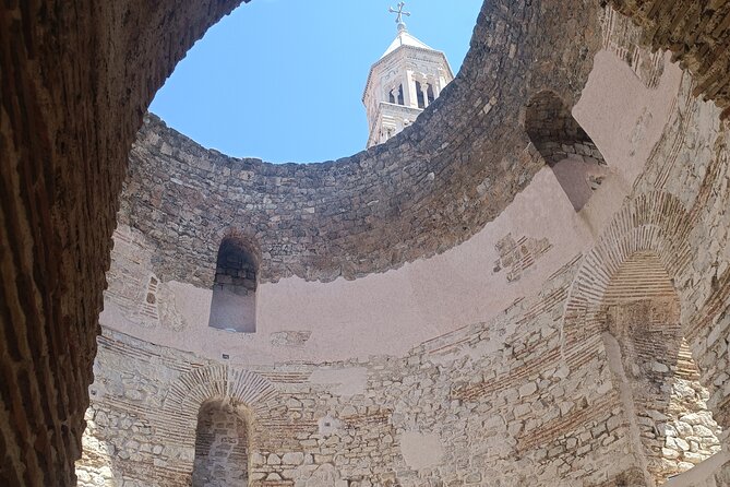Split Walking Tour with Professor of History - The Vestibule, a circular entrance to imperial rooms