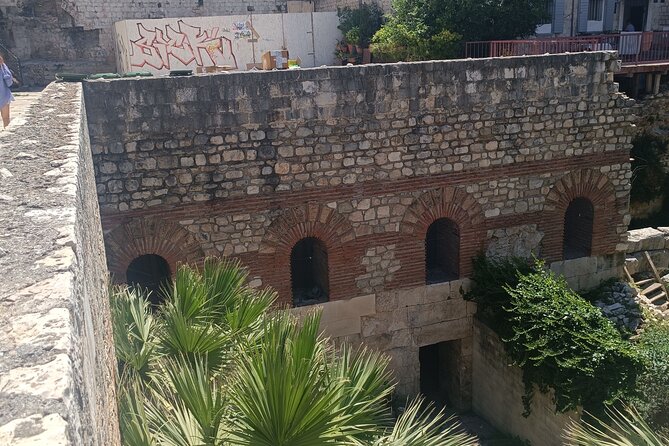 Split Walking Tour with Professor of History - The Golden Gate and the northern entrance