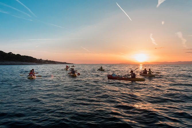 Sunset Kayaking - Watching the sunset from water level