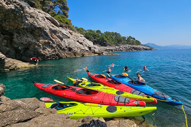 Sunset Sea Kayaking and Wine Dubrovnik - Wine at sunset, the tour’s best payoff