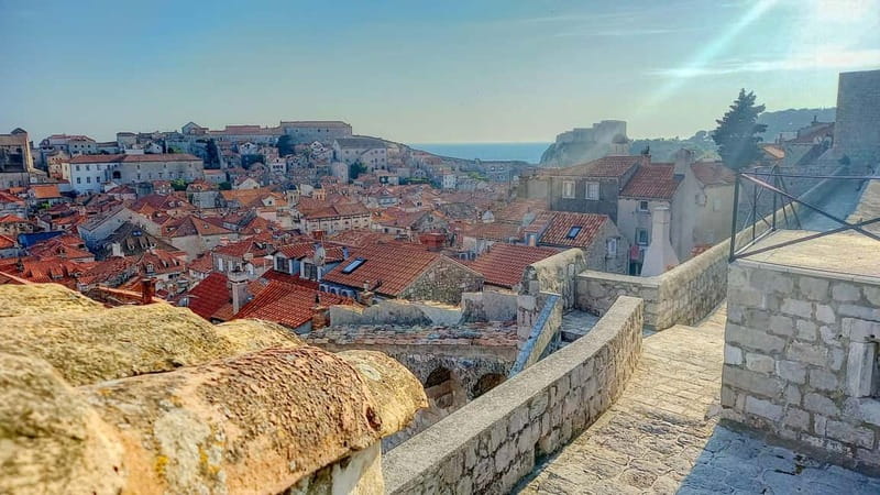 Sunset Wall Walk: 75-Minute Guided Tour & Free Exploration - Saint Barbara Tower and Minceta Fortress
