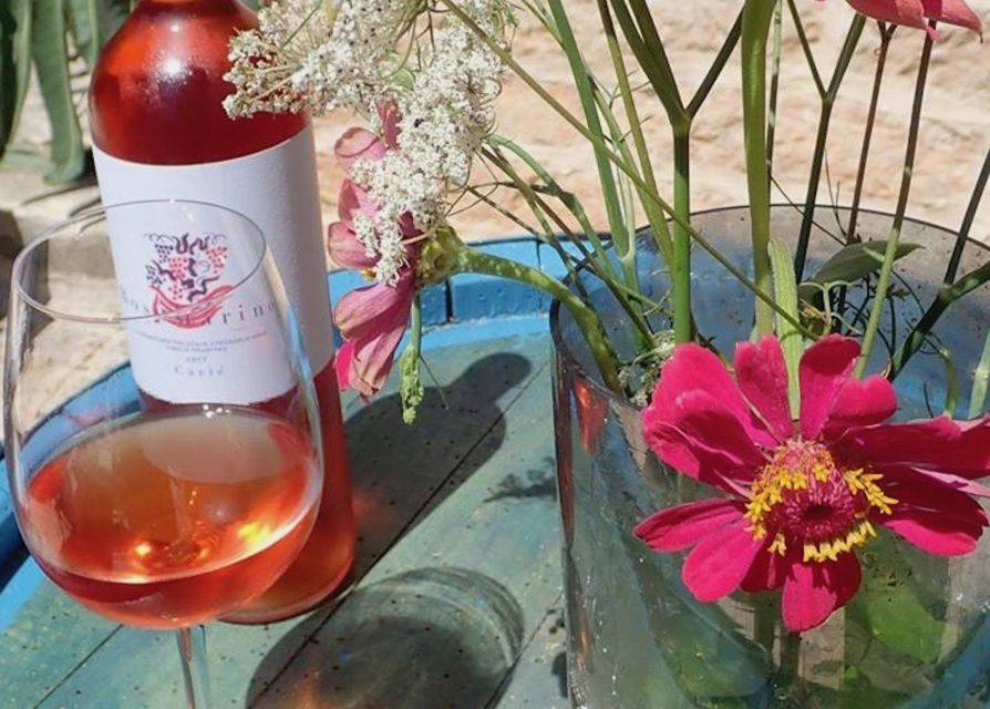 The Best of Hvar in a Day with Wine tasting and Local Dinner - Lunch in a traditional village konoba
