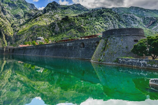 The Pearls of Montenegro - Private Tour from Dubrovnik - Our Lady of the Rocks: decide on the boat ride