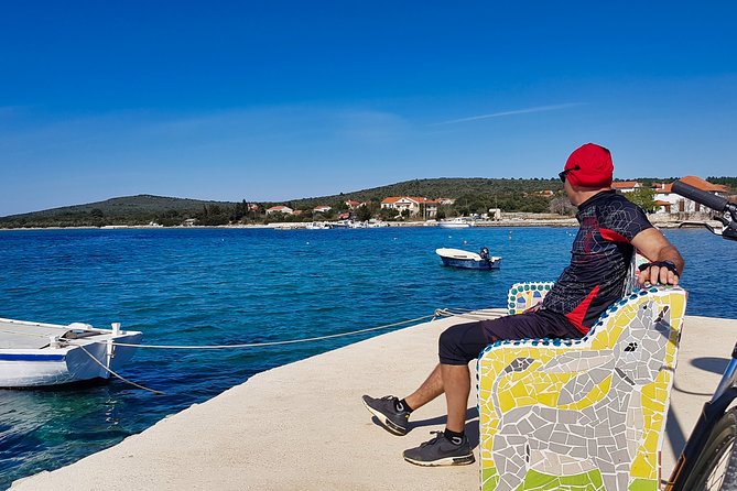 Ugljan Island Self-Guided Bike Tour - Riding through forests, olive groves, and quiet bays