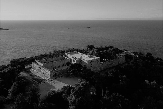 Vis Military Tour - Price, pickup, and planning the day