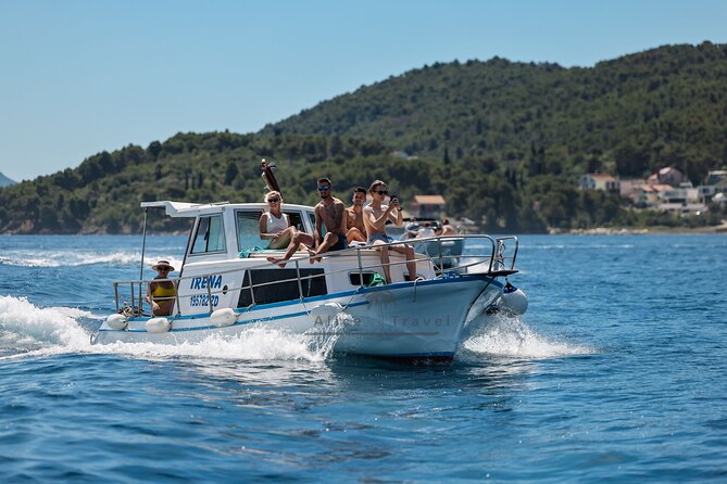 Visit 2 Islands of Zadar on a traditional wooden boat during half-day trip - Ošljak is the quieter stop for swimming and snorkeling
