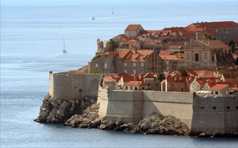 Walls of Dubrovnik: Small-Group 2-Hour Tour With a Local - Why Dubrovnik’s walls are worth two hours