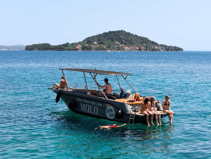 Zadar: 3 Islands Luxury Boat Tour with Aperol Spritz - Kali brings a taste of working island life