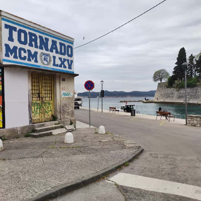 Zadar: 3-Stop Blue Lagoon & Snorkeling Cruise with Drinks - What the boat ride is really like