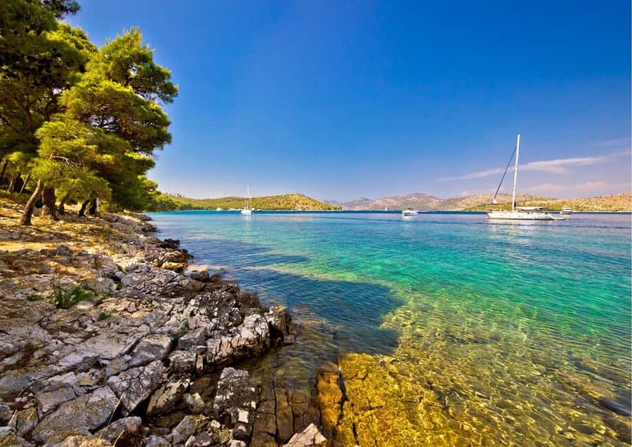 Zadar: 3-Stop Blue Lagoon & Snorkeling Cruise with Drinks - Price, group size, and what you actually get