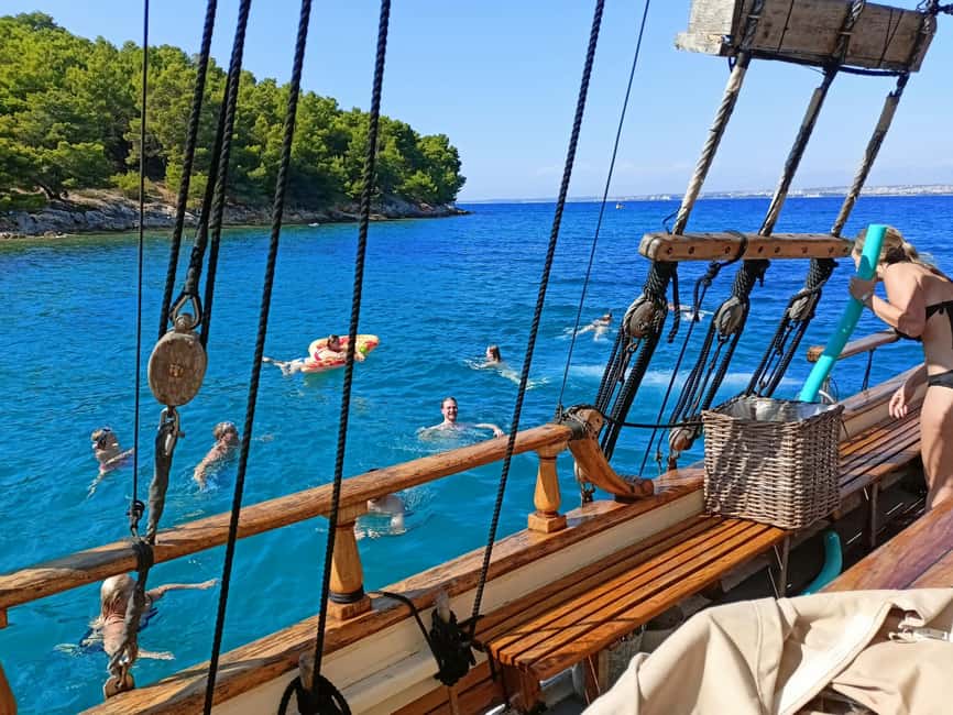 Zadar: Boat Tour with Unlimited Wine & 3 Stops - The weather-dependent bay: the best swim of the day