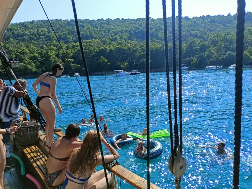 Zadar: Boat Tour with Unlimited Wine & 3 Stops - Who will enjoy this boat trip?