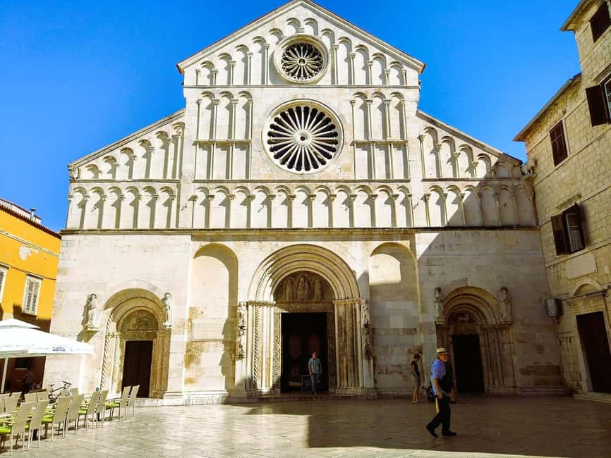 Zadar City Tour 120min Walk - Venetian defenses, Narodni trg, and St. Simon